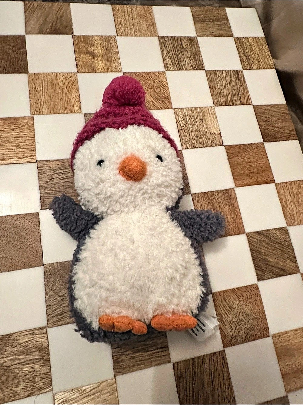 Jellycat London Wee Winter Penguin 6" Plush – Fuchsia Hat (Stitching Flaw)